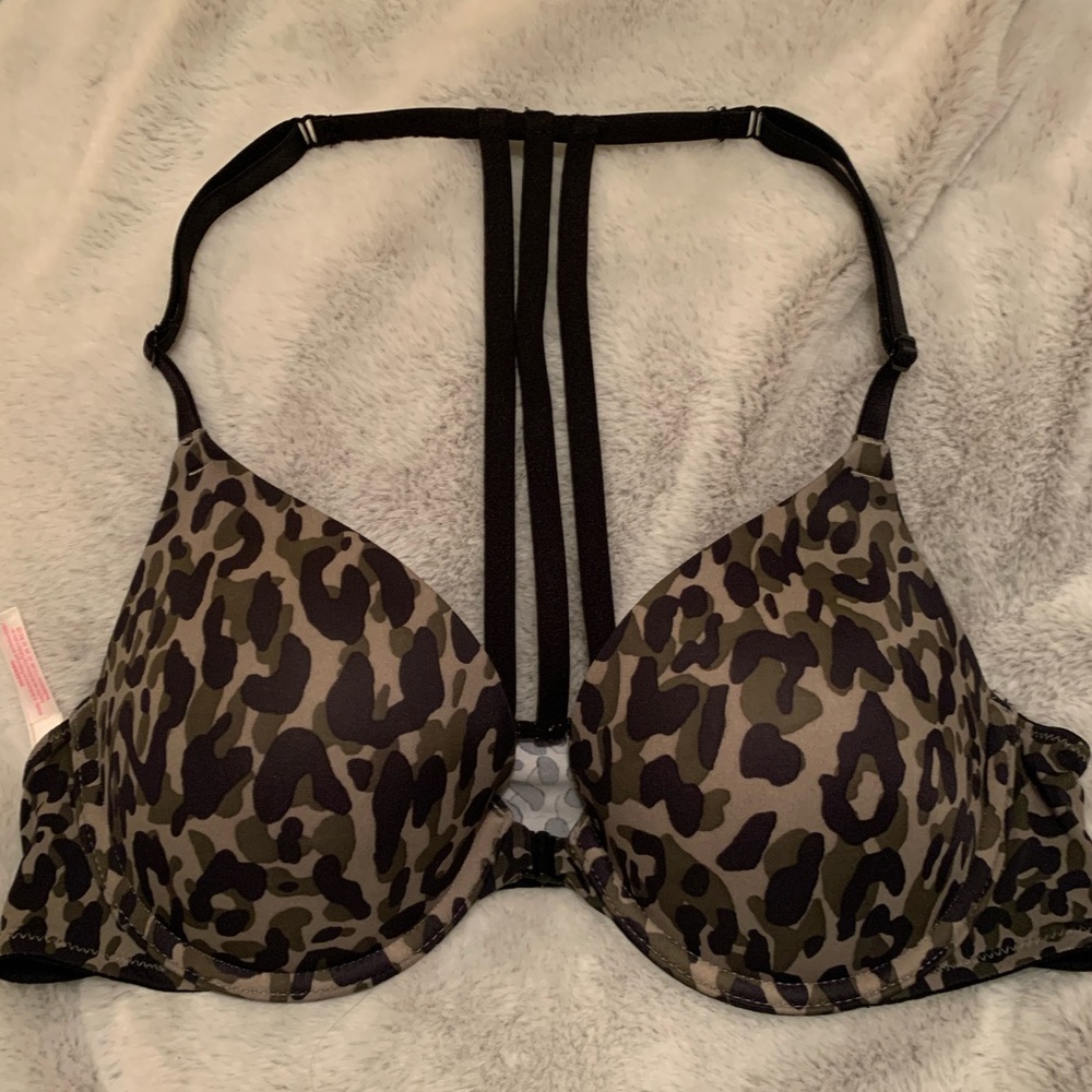 PINK VS Everywhere Push Up Bra